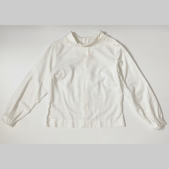 Vintage 60s 70s collared white blouse. - Picture 5 of 11